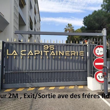 Grand Studio Neuf Face Port Et Plage, Parking Prive Golfe-Juan Exterior foto